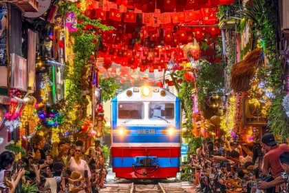 10-Day Family-Friendly Vietnam Highlights Tour 10-Day Family-Friendly Vietnam Highlights Tour