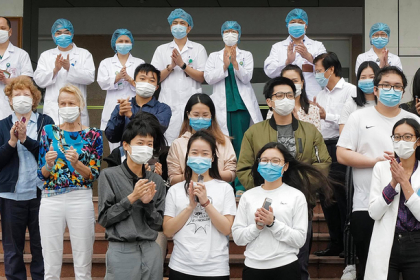 COVID-19 RECOVERY: HA NOI DISCHARGES 27 PATIENTS 