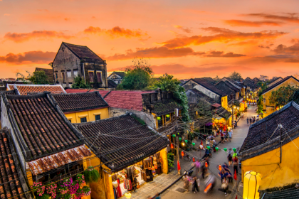 HUE – HOI AN BUS TOUR