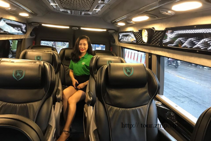 PRIVATE CAR - TRANSFER DA NANG TO HOI AN 