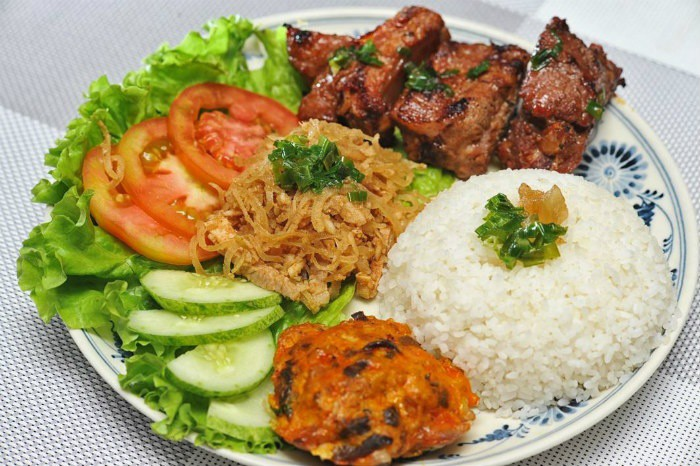 cơm tấm sg