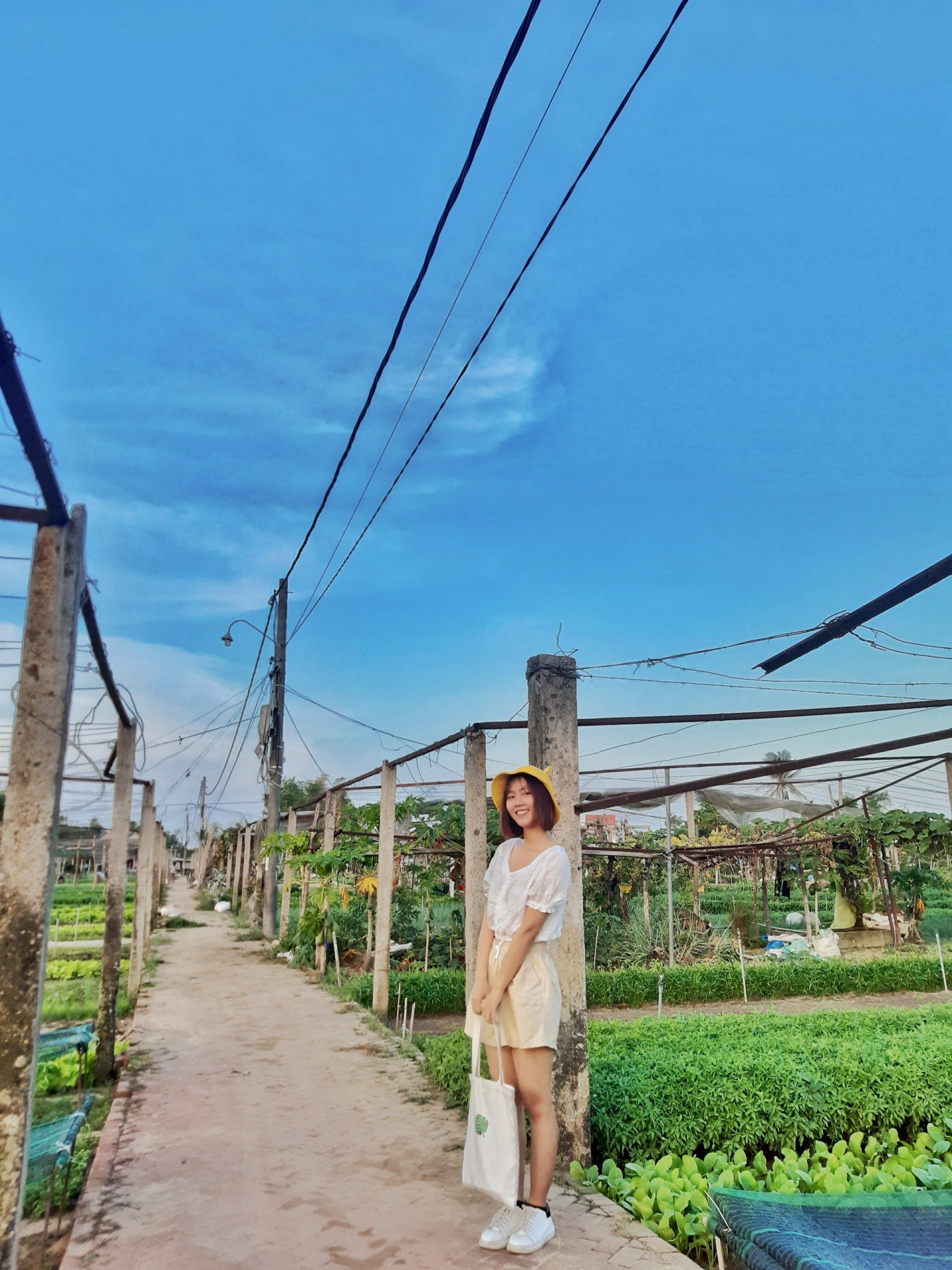 EXPERIENCE TO EXPLORE TRA QUE VILLAGE EXPERIENCE TO EXPLORE TRA QUE VILLAGE
