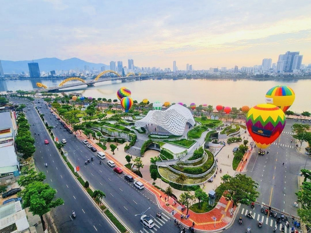 EXPLORE VIETNAM CENTRAL HERITAGE EXPLORE VIETNAM CENTRAL HERITAGE