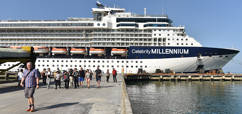 CHAN MAY PORT TO GOLDEN BRIDGE BA NA HILL BY CAR – FULL DAY CHAN MAY PORT TO GOLDEN BRIDGE BA NA HILL BY CAR – FULL DAY